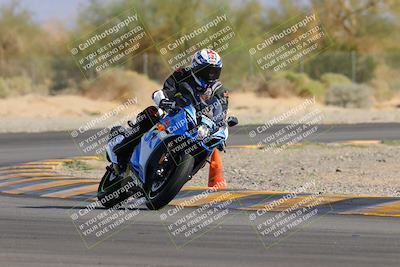 media/Nov-05-2022-SoCal Trackdays (Sat) [[f8d9b725ab]]/Turn 2 (1120am)/